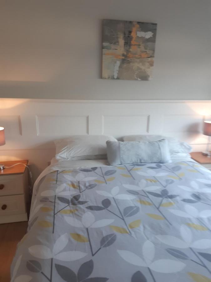 Green Acres Guesthouse- Accommodation Only Lower Coolcorcoran Luaran gambar